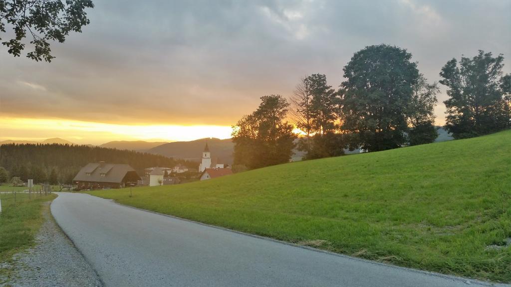 Apartamento Huberhof Im Almenland Sankt Kathrein am Offenegg Exterior foto